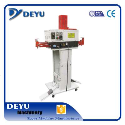 hot melt adhesive gluing machine